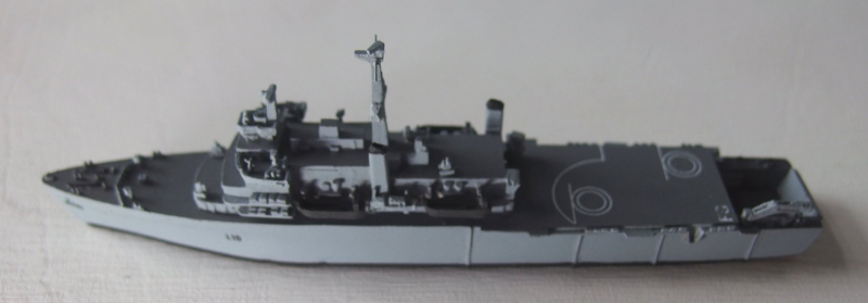 Amphibisches Landungsschiff "Fearless" (1 St.) GB 1982 Nr. K 336 von Albatros